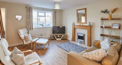 Host Stay Station Cottage