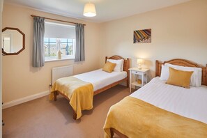House | 4 bedrooms - Host Stay Driftwood (Chathill)