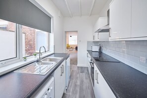 独立别墅 | 2 多间卧室