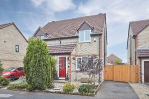 House | 2 bilik tidur