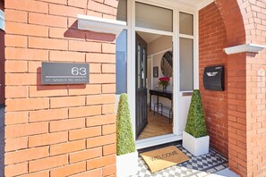 House | 4 bedrooms - Host Stay The Retreat (Lytham St. Anne's)