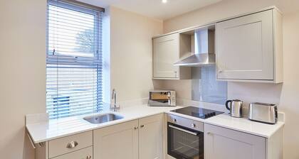 Host Stay Ramblers Retreat