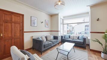 Rumah | 3 kamar tidur