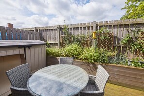 House - Host Stay Town House (Seaham)