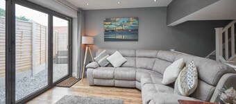 Host Stay The Old Jail Barber s Shop