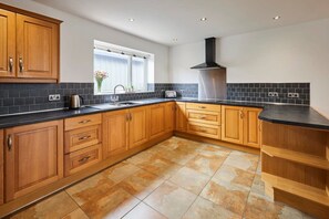 Studio | 2 bedrooms - Host Stay Dove Cottage (Pickering)