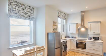 Host Stay 2 Maritime Apartments