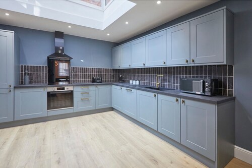 Host Stay Castle View