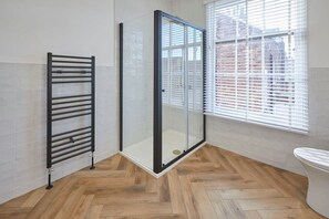 House | 5 bedrooms - Host Stay Castle View (Scarborough)