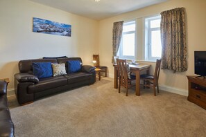 Apartment | 2 bedrooms - Host Stay The Garret Suite (Whitby)