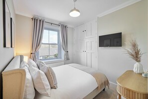 House | 1 bedroom - Host Stay Oakwell Cottage (Batley)