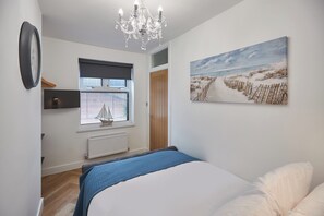 3 bedrooms - Host Stay Wadsworth Cottage (Whitby)