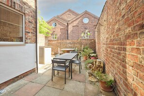 House | 2 bedrooms - Host Stay St Denys View (York)