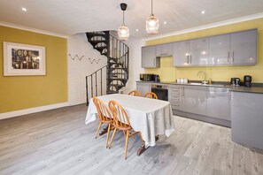 Maison | 1 chambre, bureau