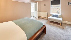 Hus | 1 soverom og skrivebord