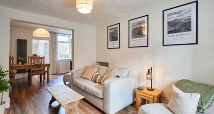 Host Stay Church View Cottage