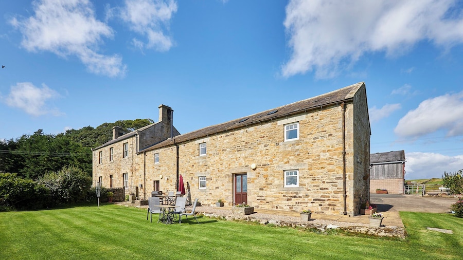 Host Stay The Stable