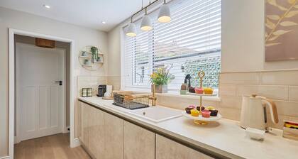 Host Stay South Riggs