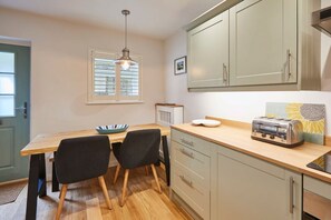 House | 2 bedrooms - Host Stay Breckon Cottage (Whitby)