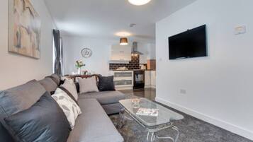 Standard Room (Cove Hideaway) | 2 bedrooms, desk, iron/ironing board, free cots/infant beds