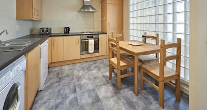Host Stay Scotsgate House