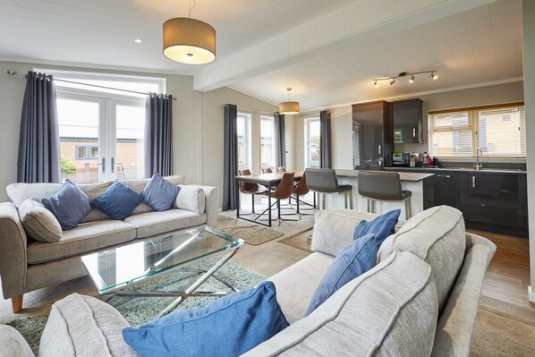 3 عدّة غرف نوم