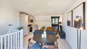 Hus | 2 soverom og skrivebord