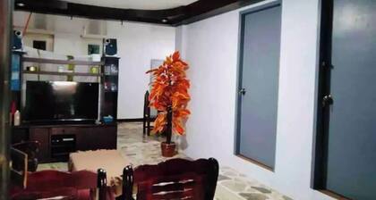 Affordable 1 bedroom w/ wi-fi , netflix & parking<br>