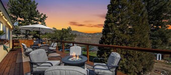 Family Winter Oasis w/Fire Pit & Private Office