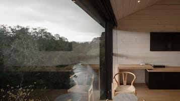 Villa de lujo | 2 habitaciones, escritorio y espacio para trabajar con laptop