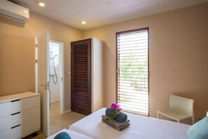 3 Schlafzimmer, Zimmersafe, Bügeleisen/Bügelbrett, Reisekinderbett