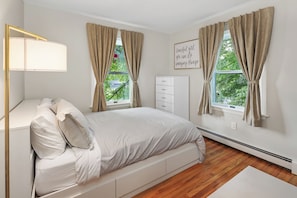 4 dormitorios, tabla de planchar con plancha, wifi y ropa de cama