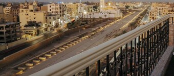 Relax and Enjoy unforgettable stay With the magnificent View of Nile and Temples