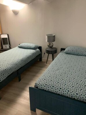 3 bedrooms, WiFi, bed sheets