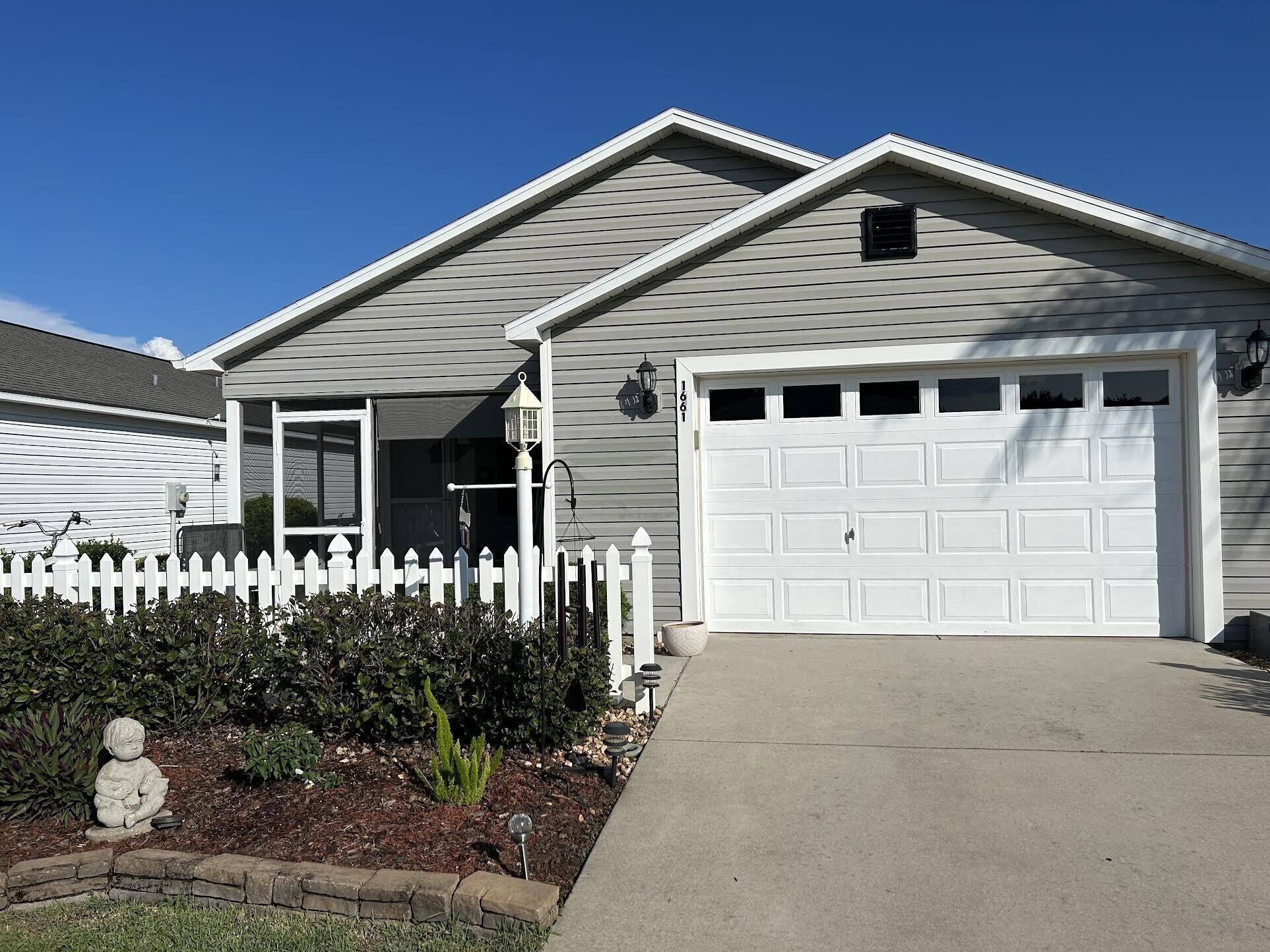 Beautifully updated home in The Villages Florida