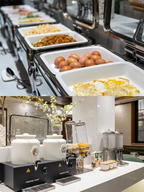 Daily buffet breakfast (CNY 38 per person) - Nostalgia Hotel S (Beijing National Convention Center) (Beijing)
