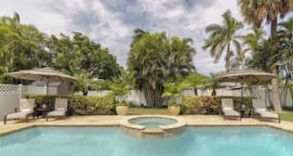 Luxury 3BR Island Home w/ Heated Pool, Hot Tub, Golf Cart + Private Beach