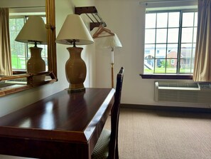 Standard Double Room | Free WiFi, bed sheets - Passport Inn (Paradise)