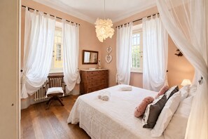 Room - Casa Clara Luxury with Terrace (Lucca)