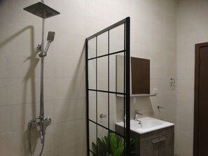 Hair dryer, towels, soap, shampoo