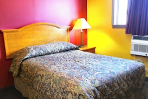 Desk, free WiFi, bed sheets