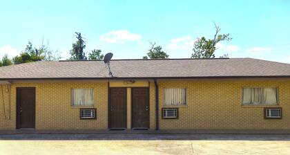 Relax Inn By OYO Sulphur Hwy 90