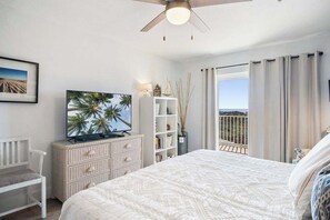 3 habitaciones, tabla de planchar con plancha, wifi y ropa de cama 