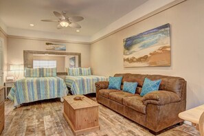 TV, offices - Island Oasis- Beach Access | Pools! | Volleyball! (Port Aransas)