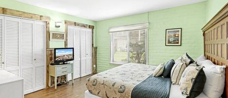 2 slaapkamers, een strijkplank/strijkijzer, wifi, beddengoed