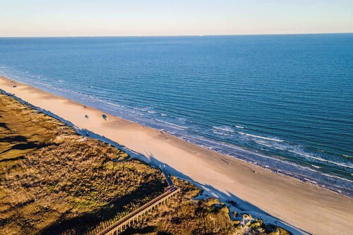 Island Gem- 4 BR! | Golf Cart Accessible Boardwalk