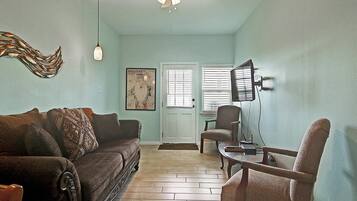 TV, DVD player, offices