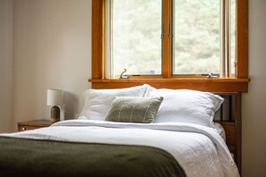 2 Schlafzimmer, Reisekinderbett, WLAN, Bettwäsche