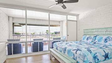 3 habitaciones, escritorio, tabla de planchar con plancha y wifi