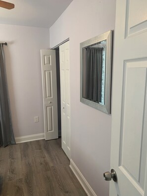 Interior - Private home away from home. 5 minutes to USF, Advent Health or Moffit  (Tampa)